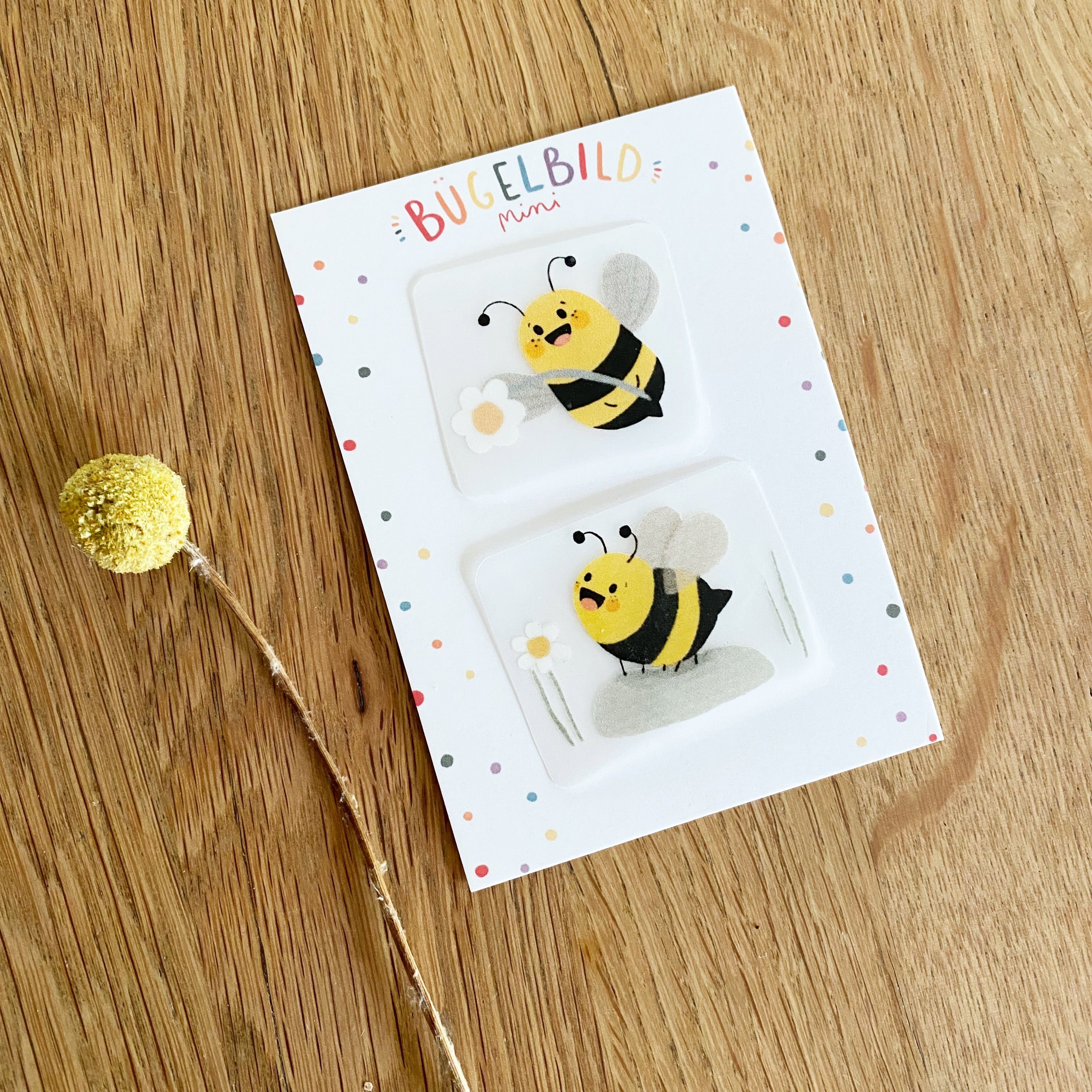 Mini iron-on transfers - set of daisies + bees