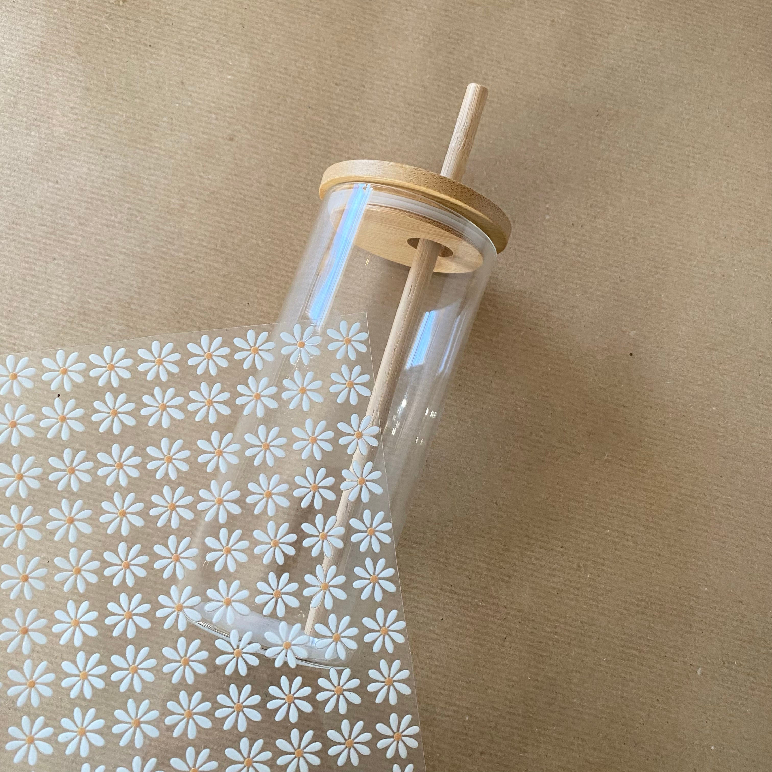 RANDLOSE Sticker / Rub on / für alle glatten Oberflächen / für die Trinkflaschen/Brotdose/ Fahrrad/robust /für innen und außen - Gänseblümchen