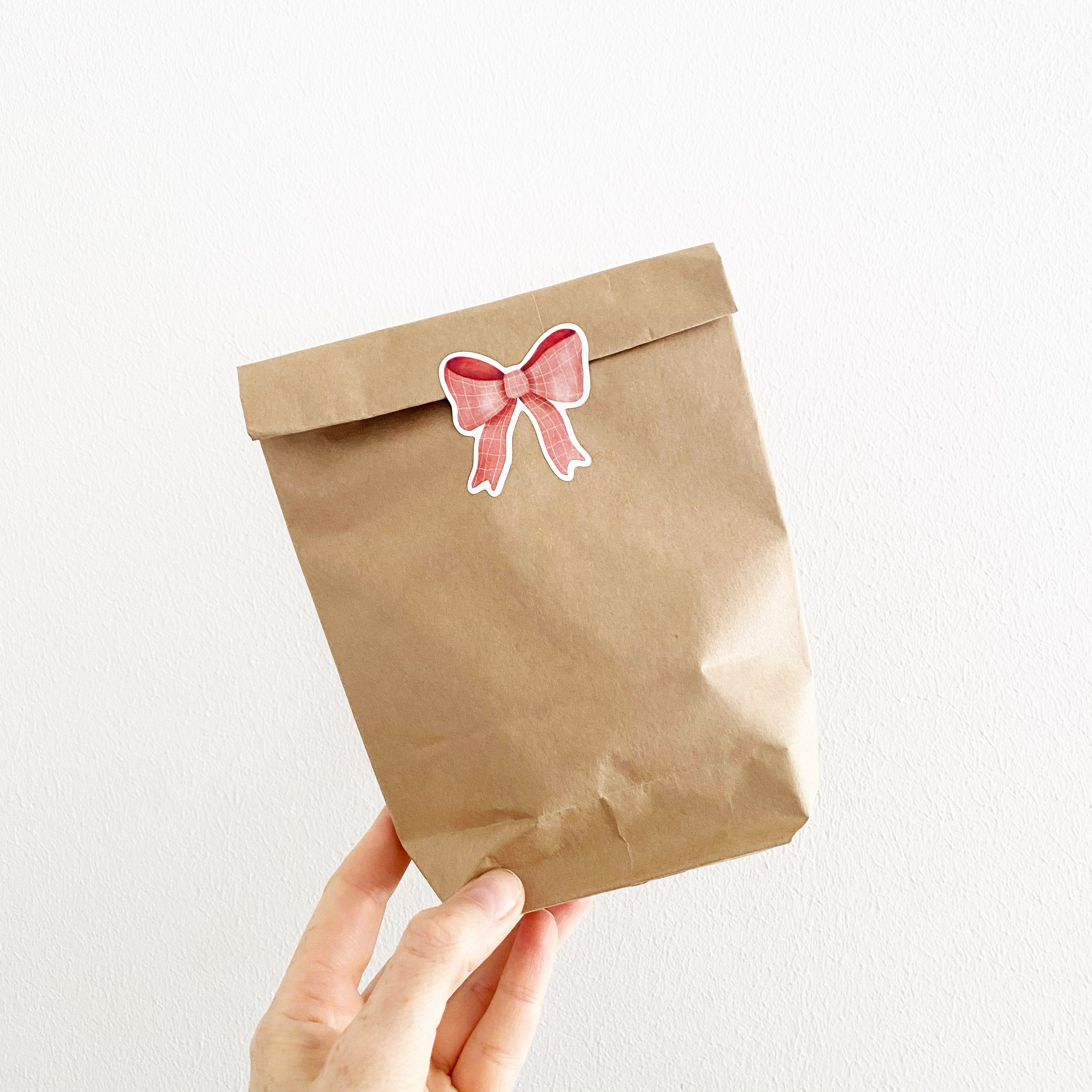 Labels/stickers - red ribbon