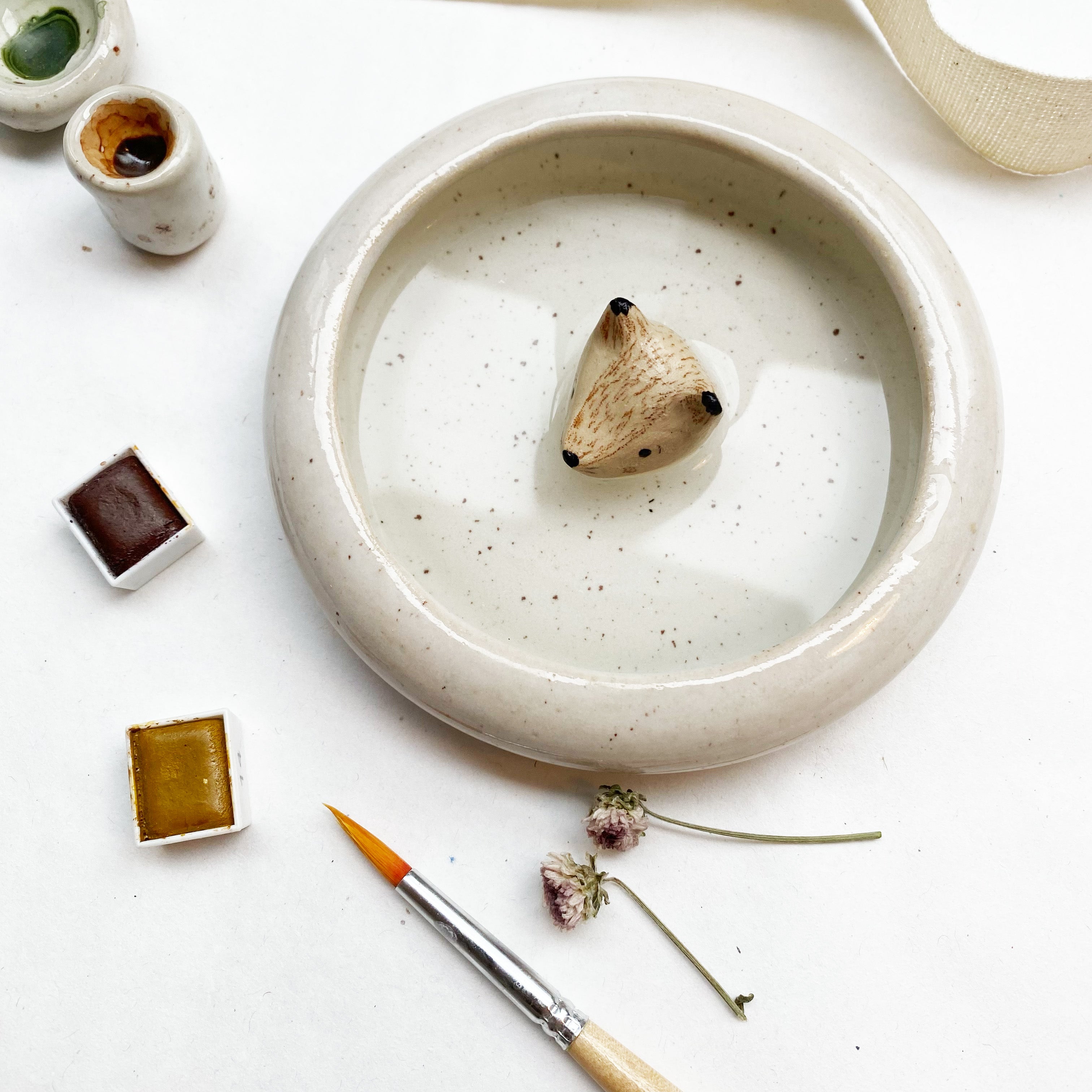 Water bowl/jewelry bowl with bear or fox
