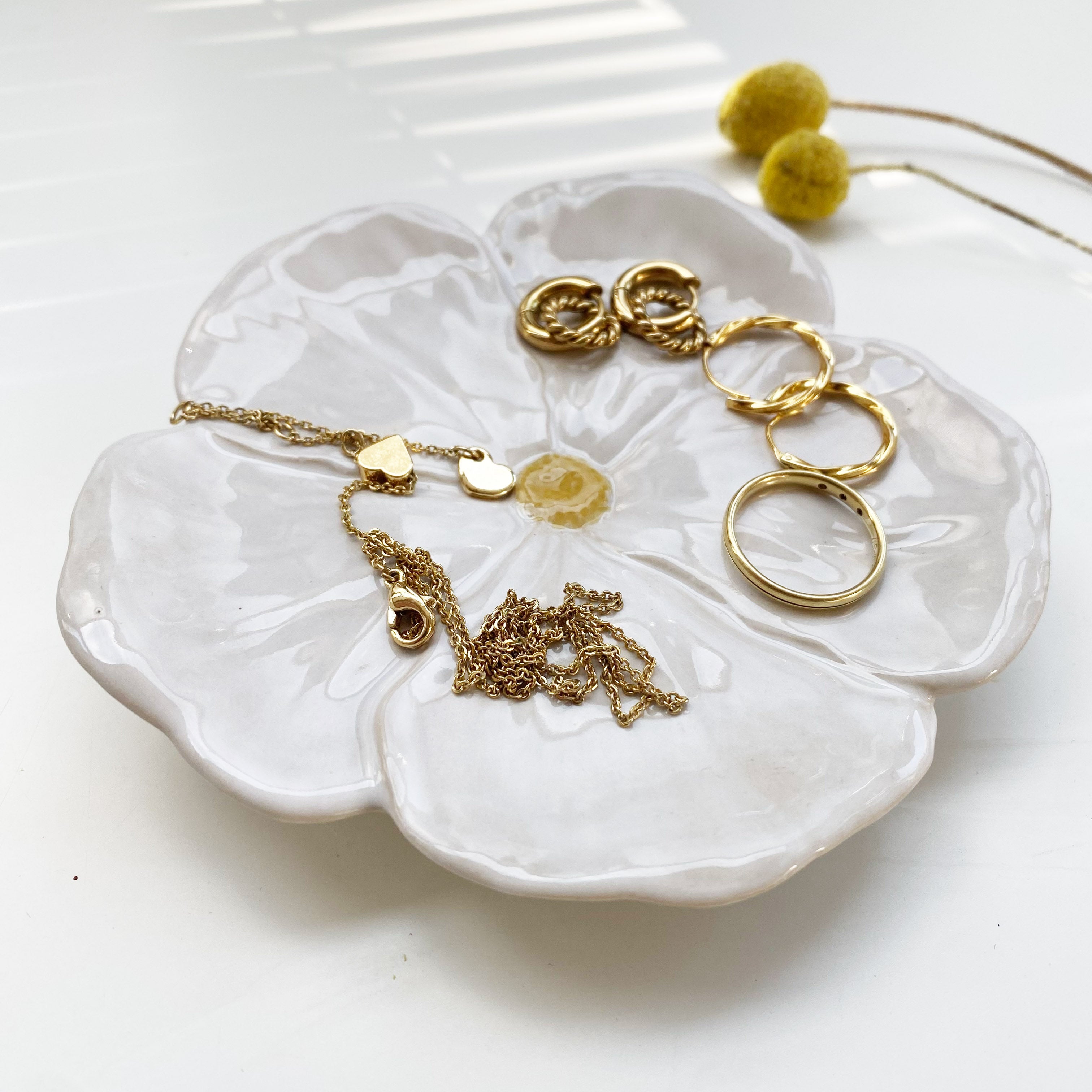 Jewelry bowl small flower