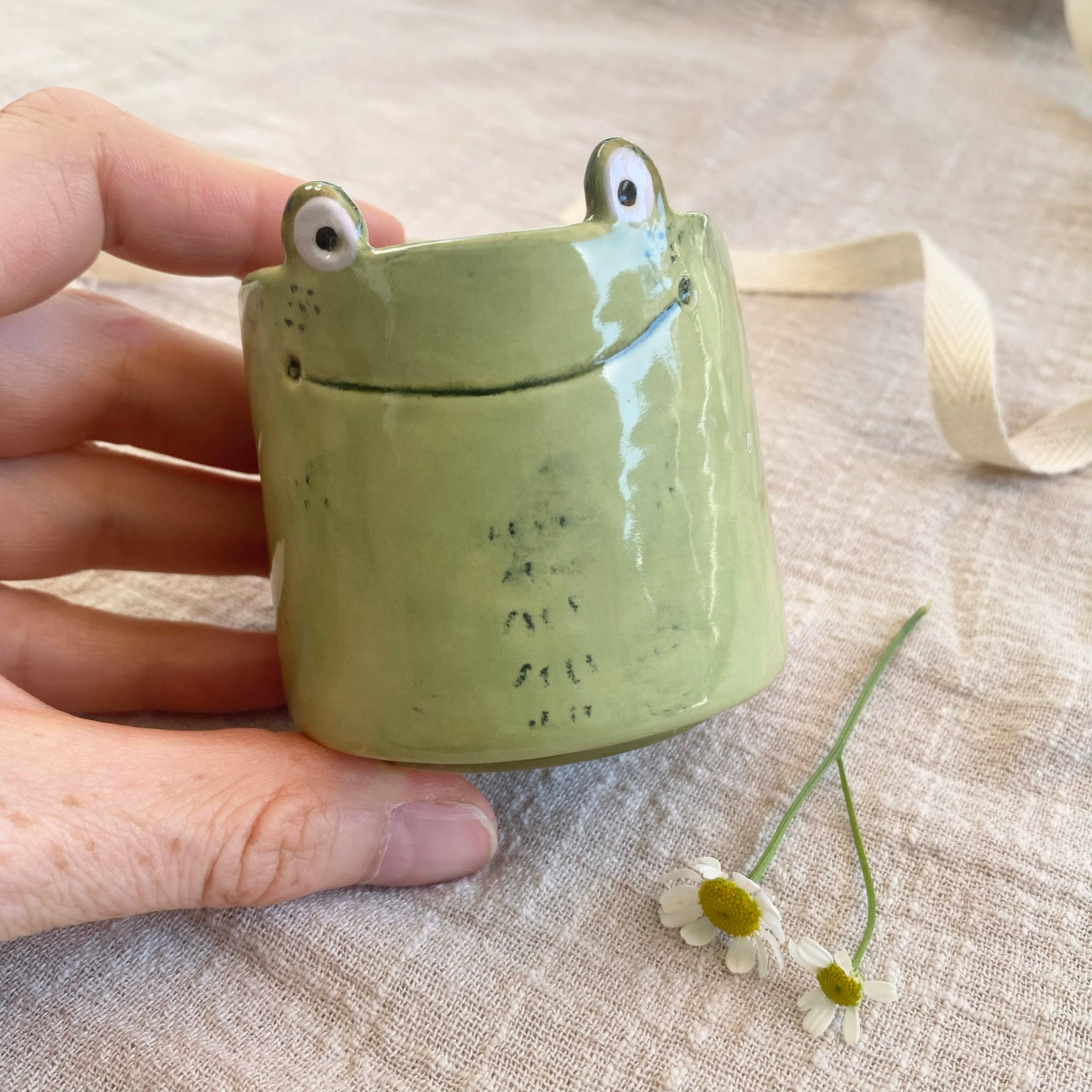 Espressobecher / Tasse/ Becher kleiner Frosch