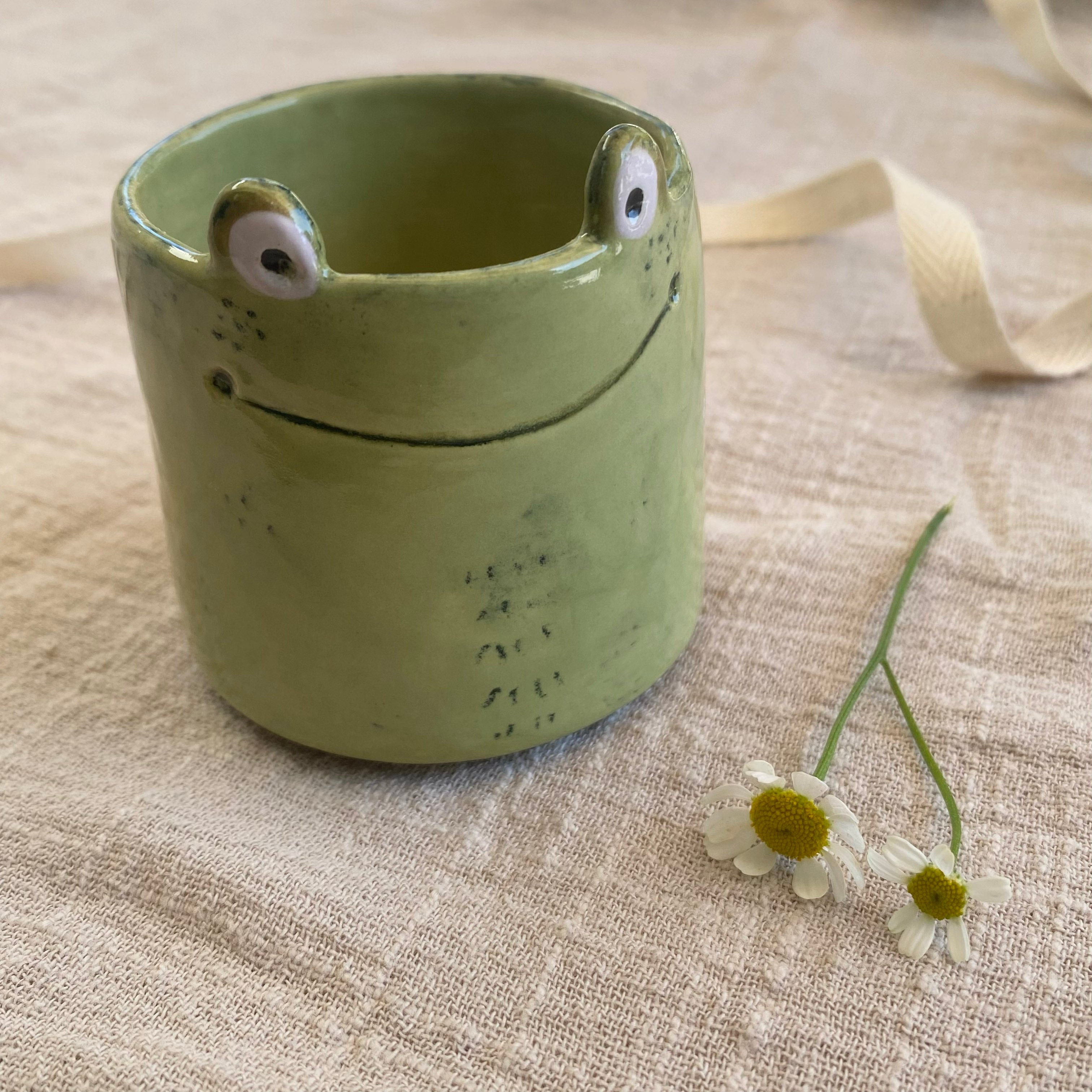 Espressobecher / Tasse/ Becher kleiner Frosch