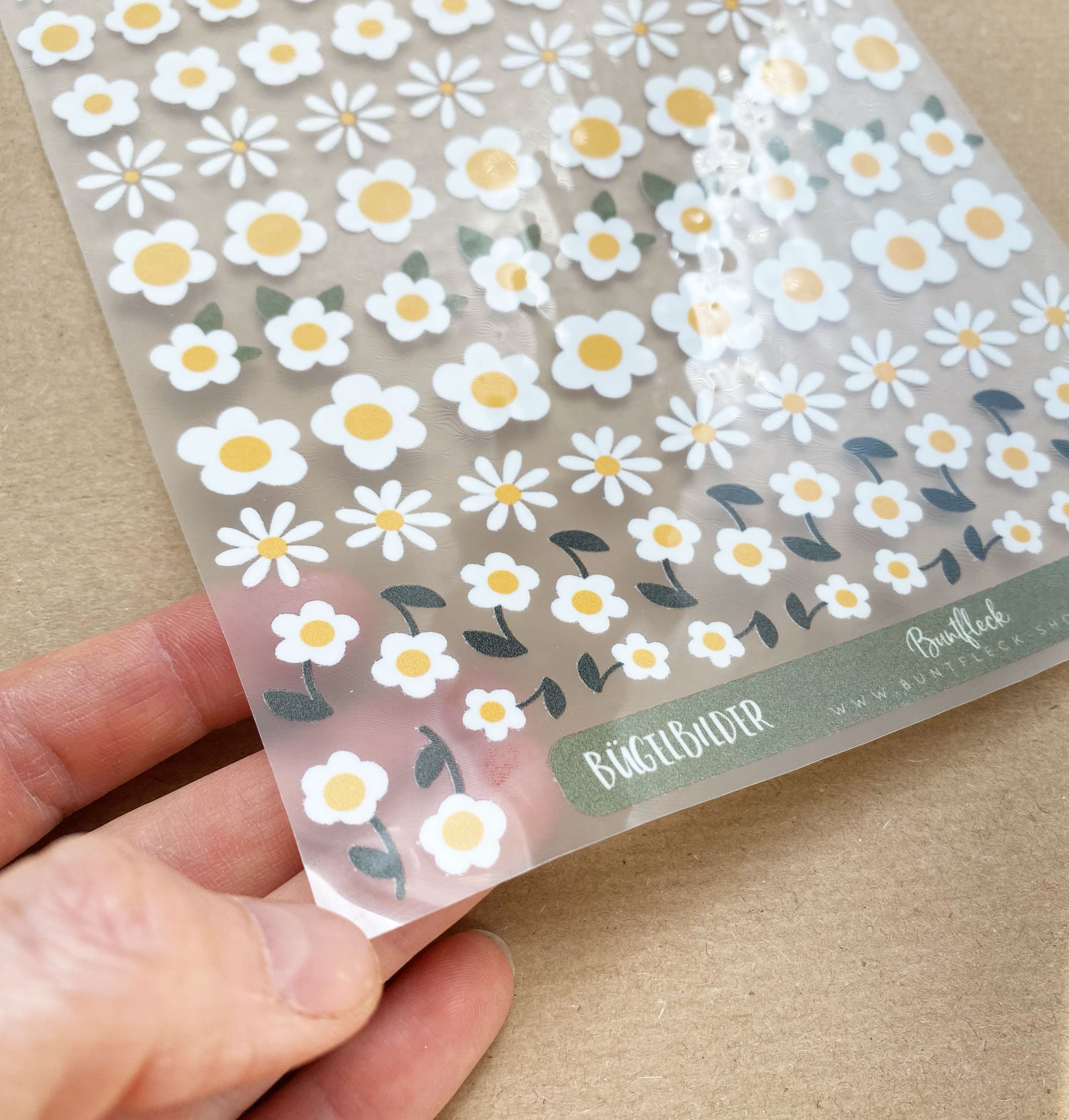 Iron-on patches geese + daisies in various sizes - Hot Peel / Iron on / Appliques / Patterns