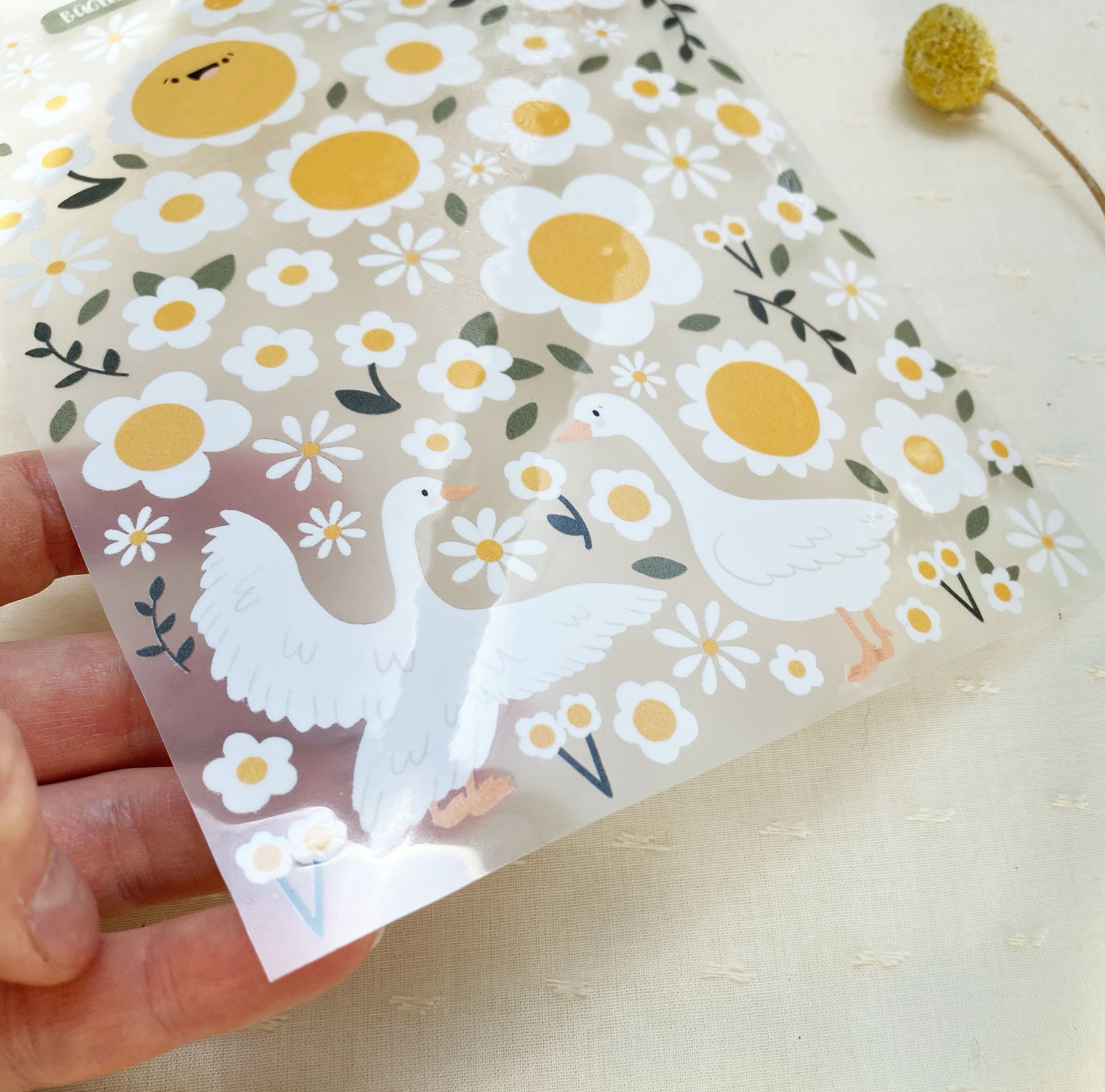 Iron-on patches geese + daisies in various sizes - Hot Peel / Iron on / Appliques / Patterns