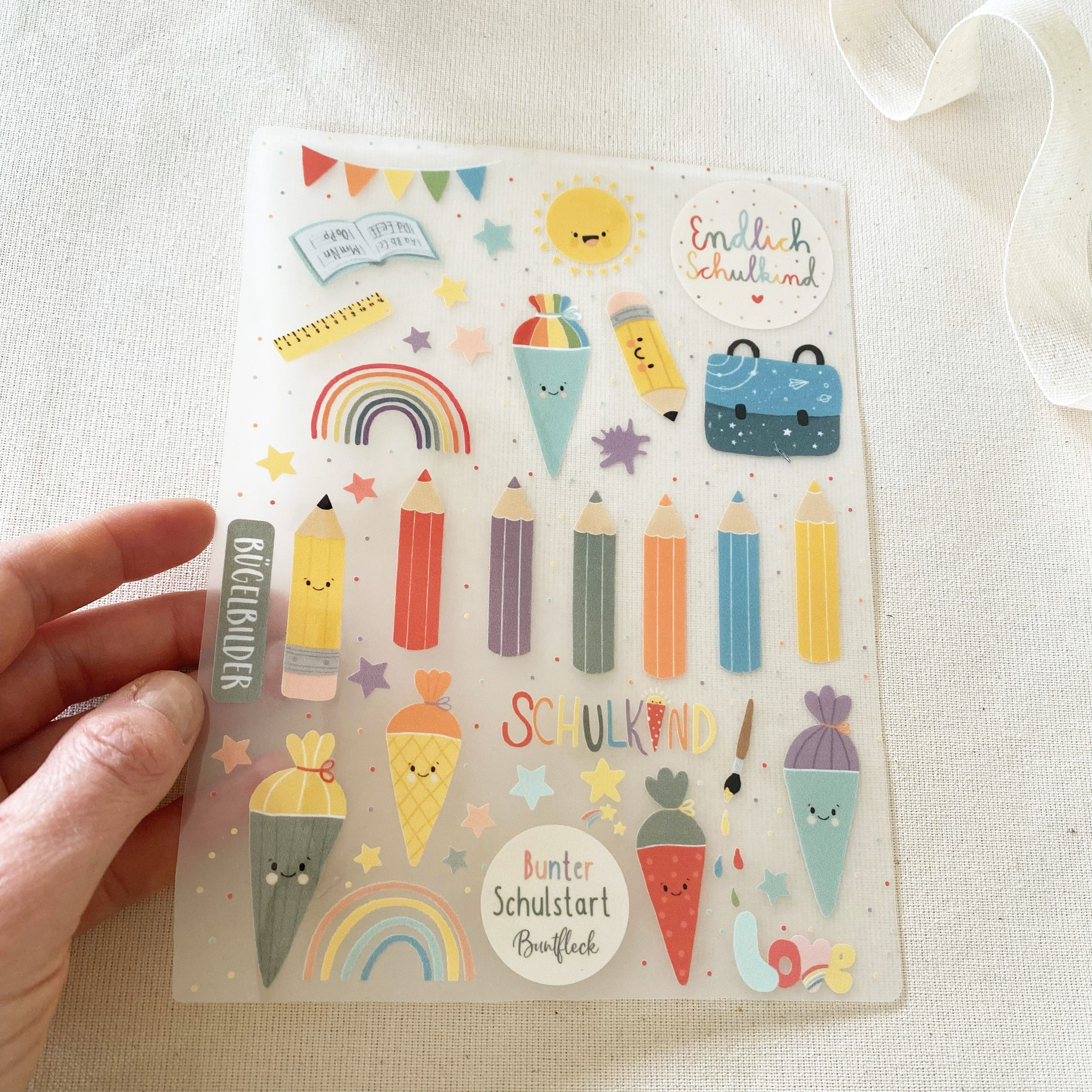 Iron-on transfers for the start of school / Iron on / Application