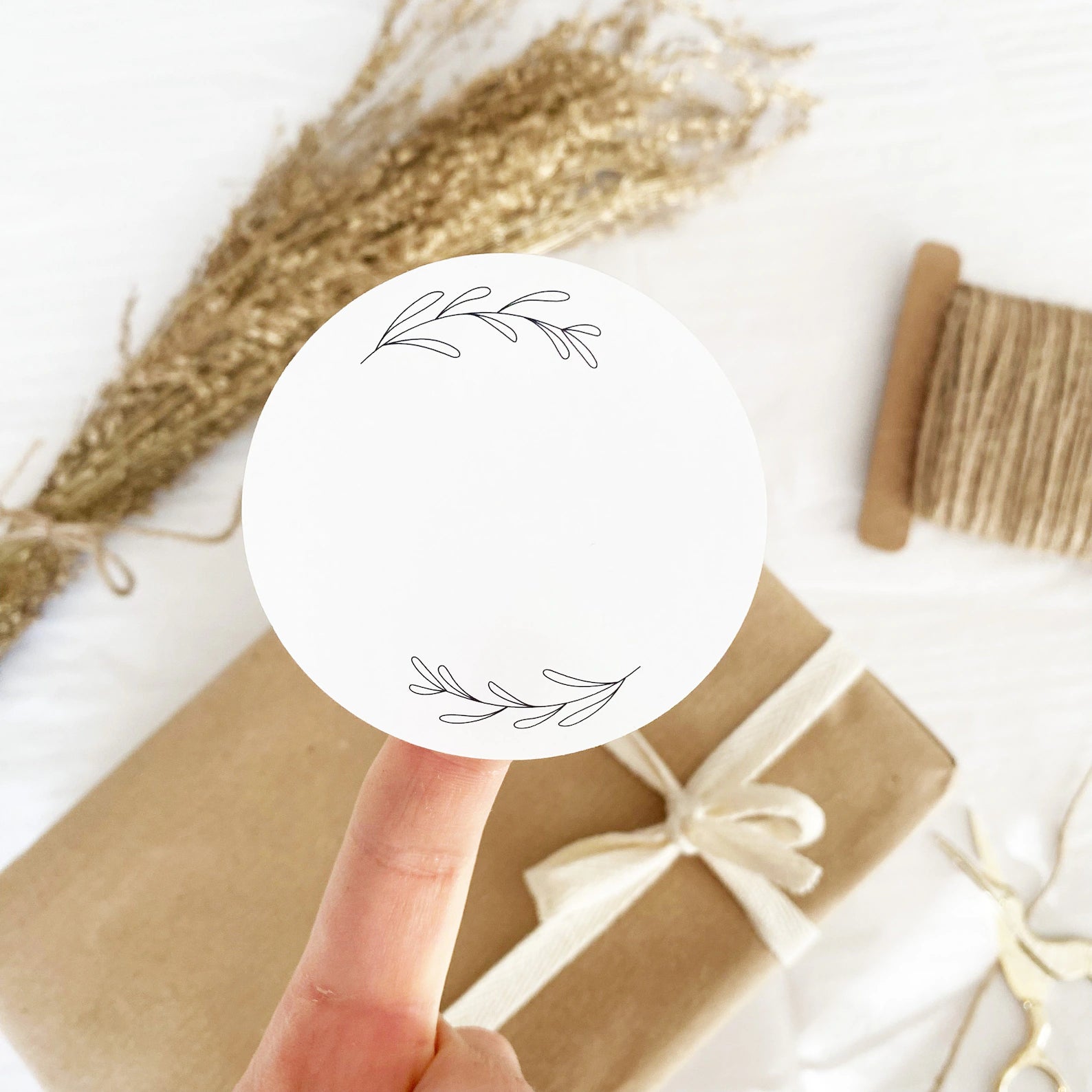 Etiketten/Aufkleber zum selbst beschriften - rund mit Ranken