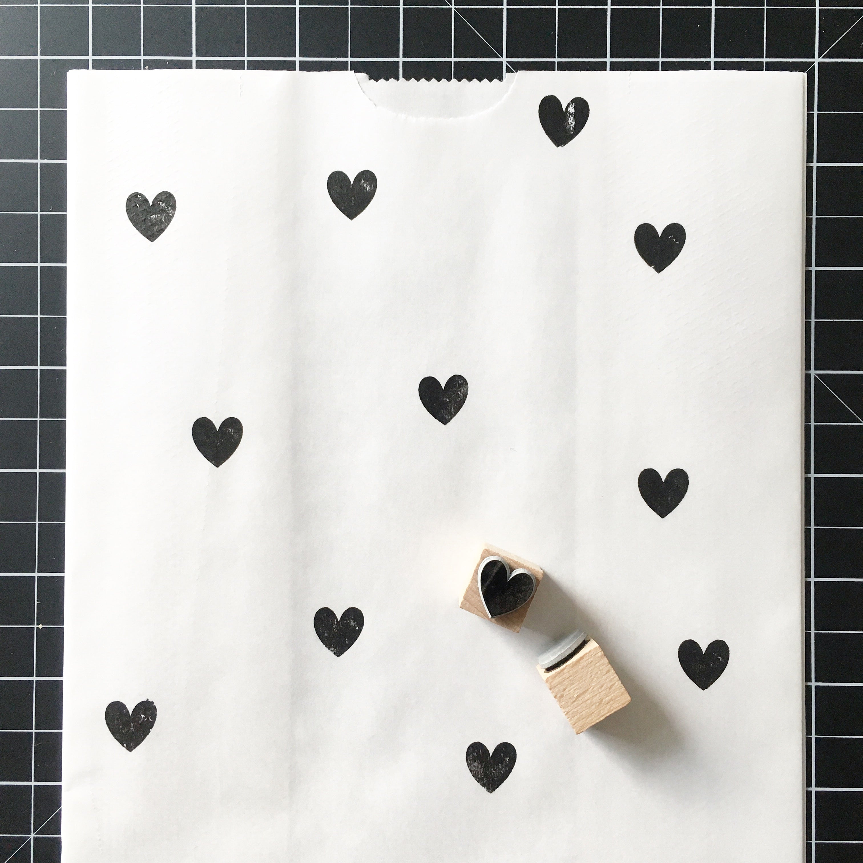 Gift wrapping set + stamp