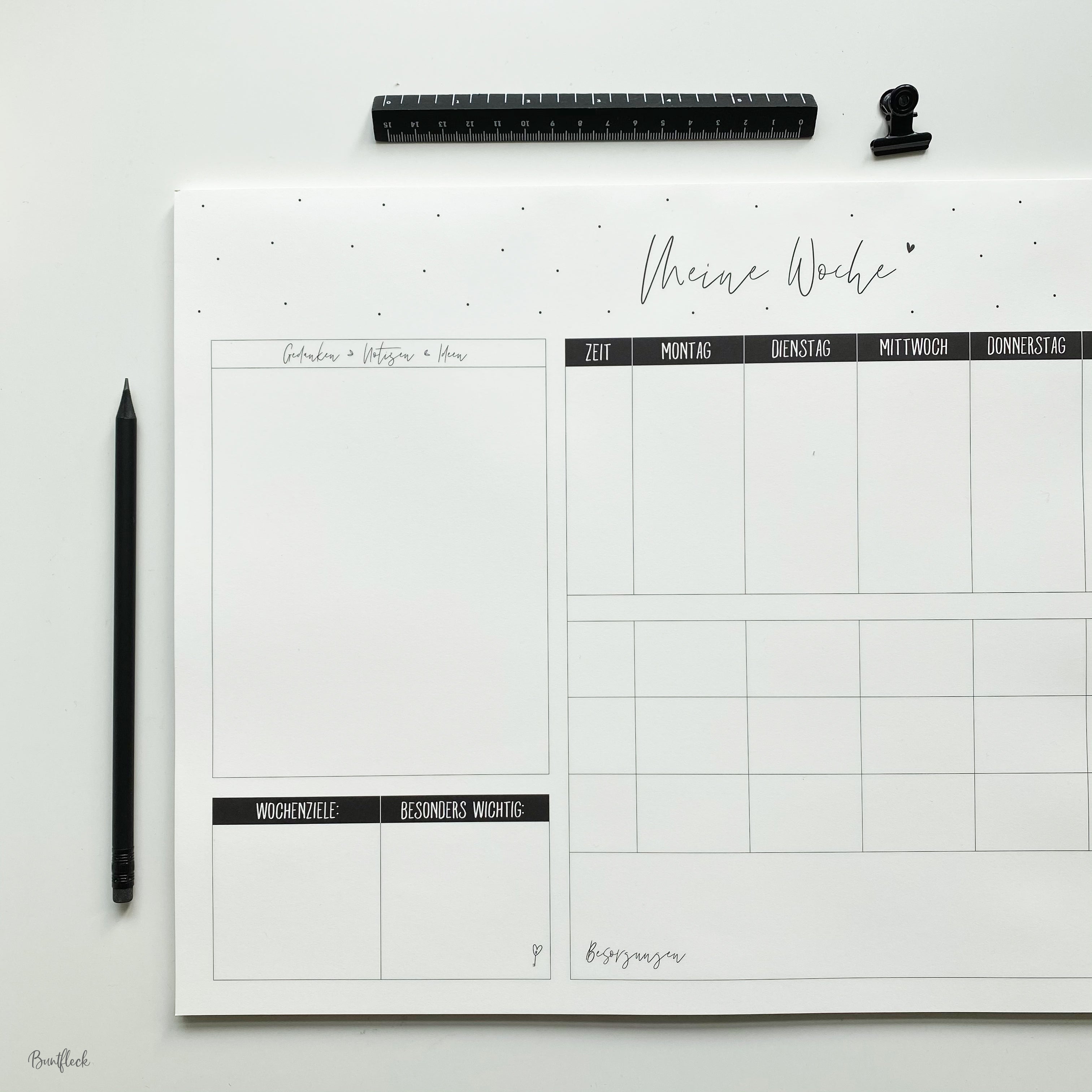 Desk pad - weekly planner/family planner