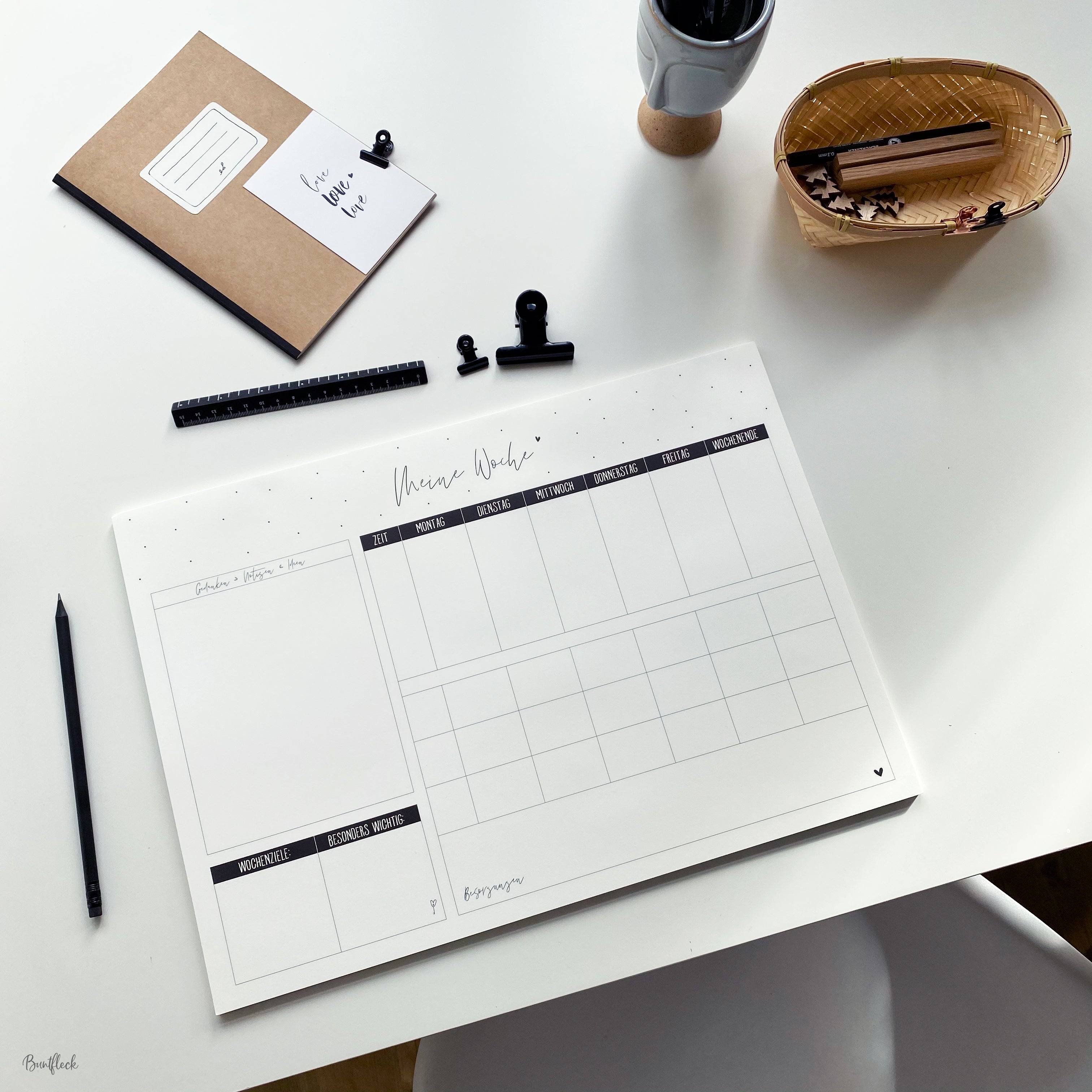 Desk pad - weekly planner/family planner