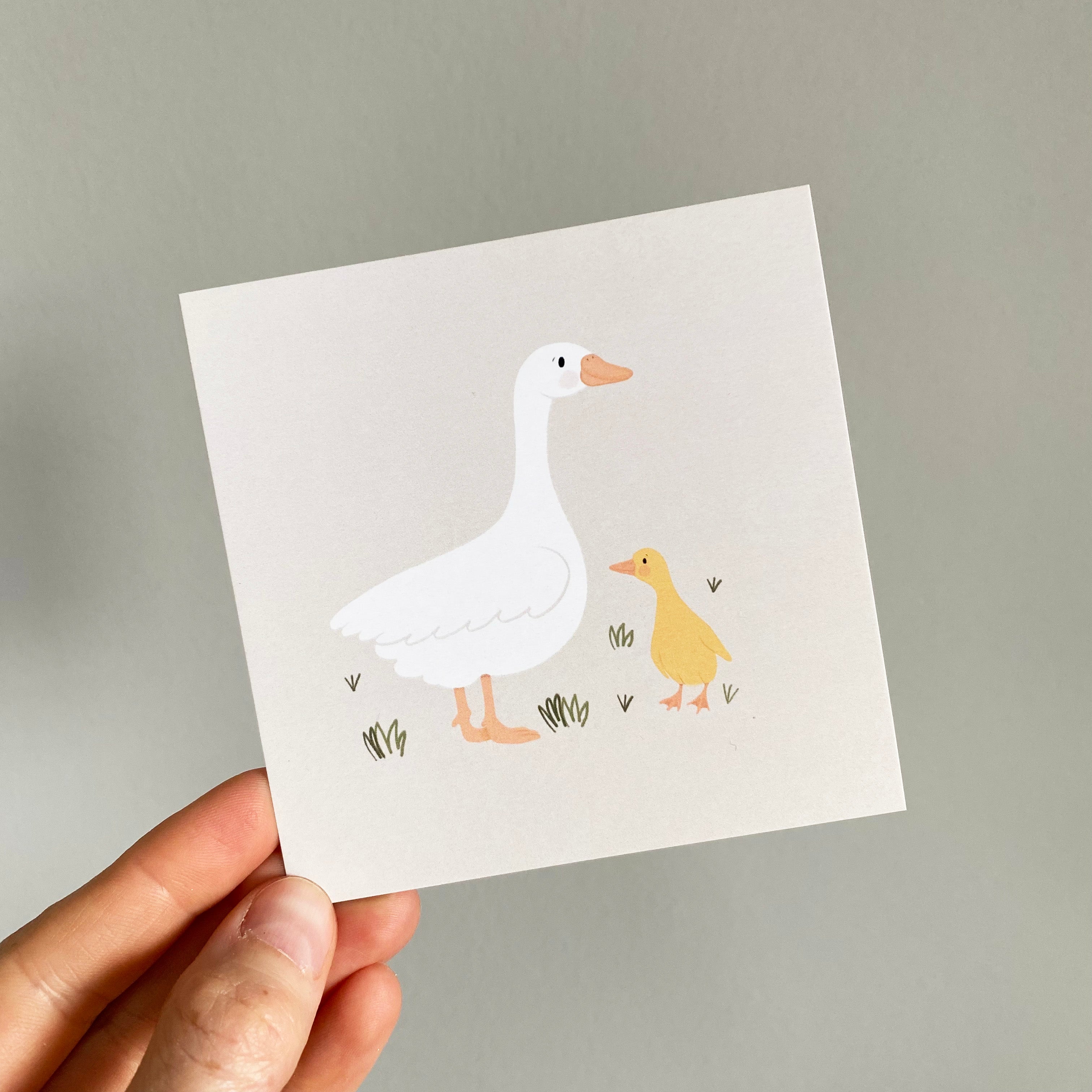 Karte/Postkarte quadratisch - Gänsemama mit Baby