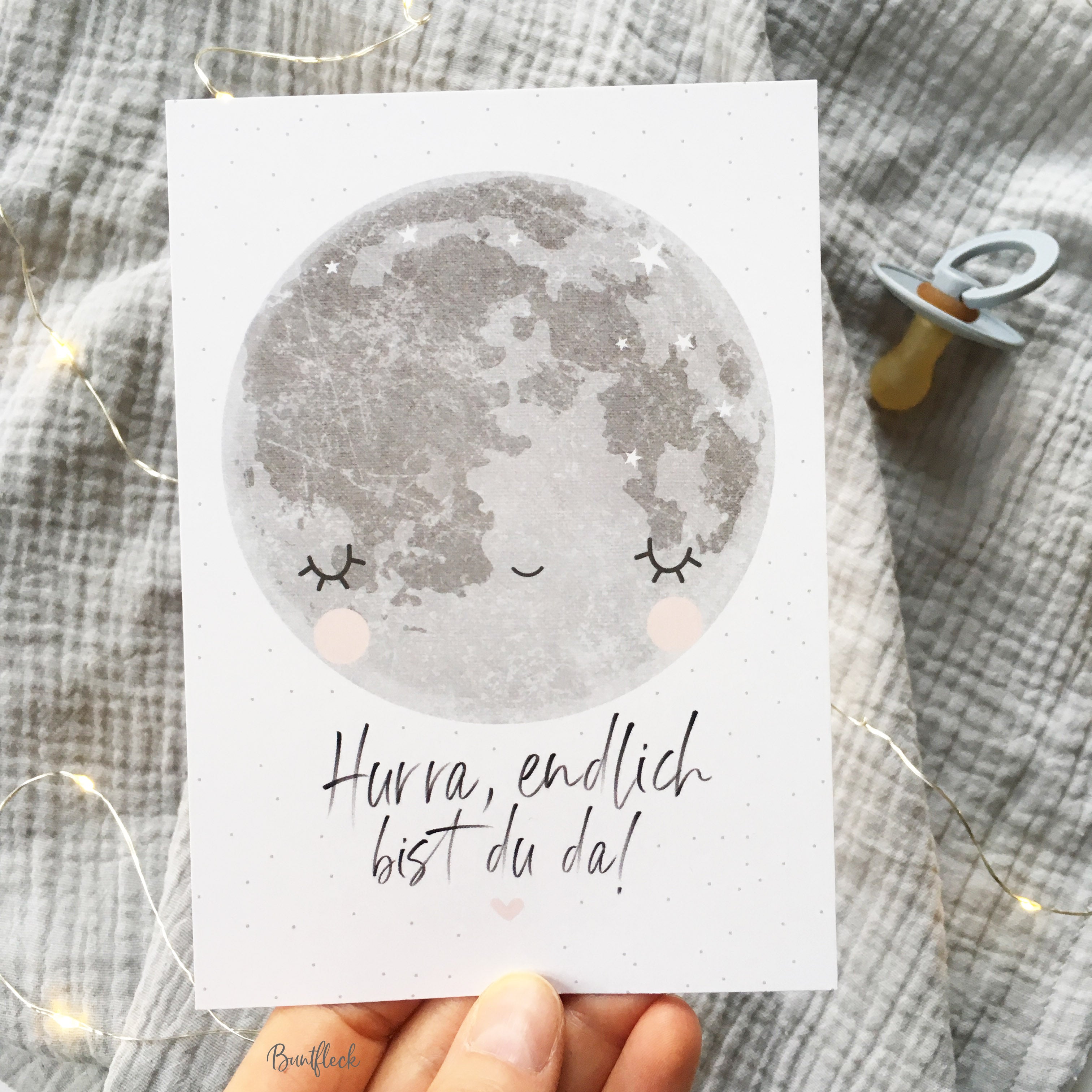 Karte zur Geburt - Hurra, endlich bist du da!