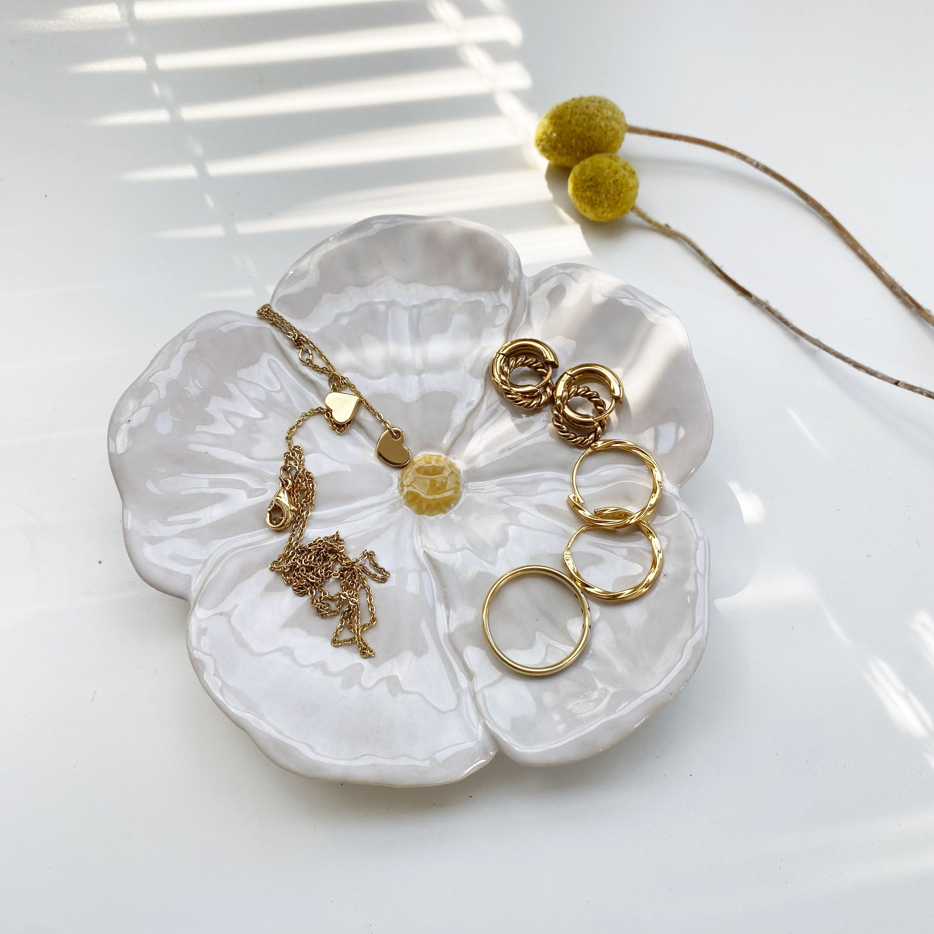 VORBESTELLUNG: Schmuckschale kleine Blume