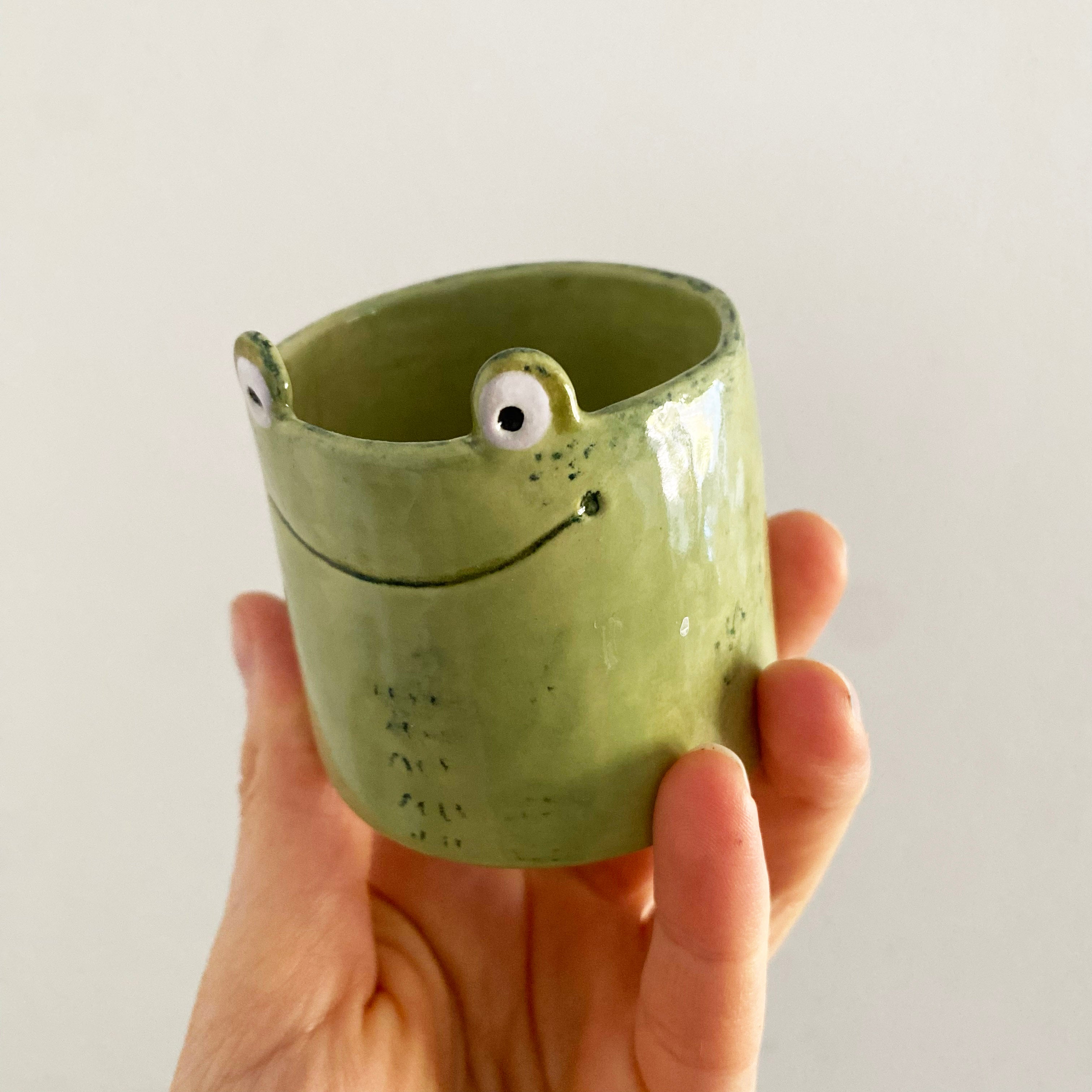 Espressobecher / Tasse/ Becher kleiner Frosch