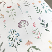 Laden Sie das Bild in den Galerie-Viewer, Stickersheet/Stickerbogen/Washipapier/Vinyl - flowers