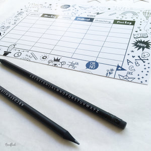 ABC-Bleistift in schwarz oder weiß